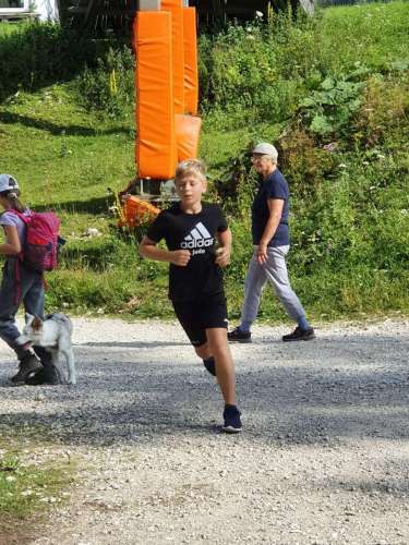 382cda9b-0f6b-4f4e-919c-82affe3b8f4b (1)