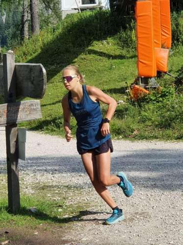 87da2376-9a90-4af3-9157-67e06373079e (1)