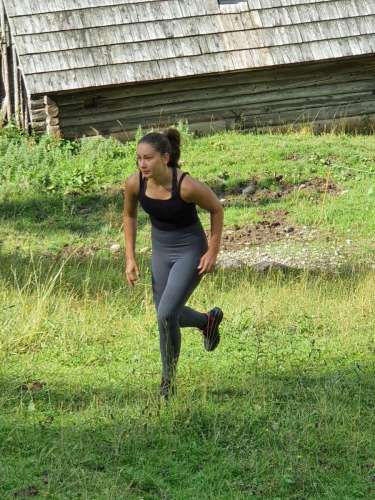 b67614b3-77ae-4569-9490-ae341d6b6fe5