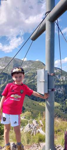 bb489187-ae2f-41a8-8920-89d4480bb36b (1)