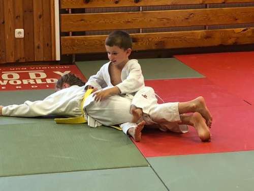 da2232af-9a08-498f-bc86-dc612ce995b8 (1)